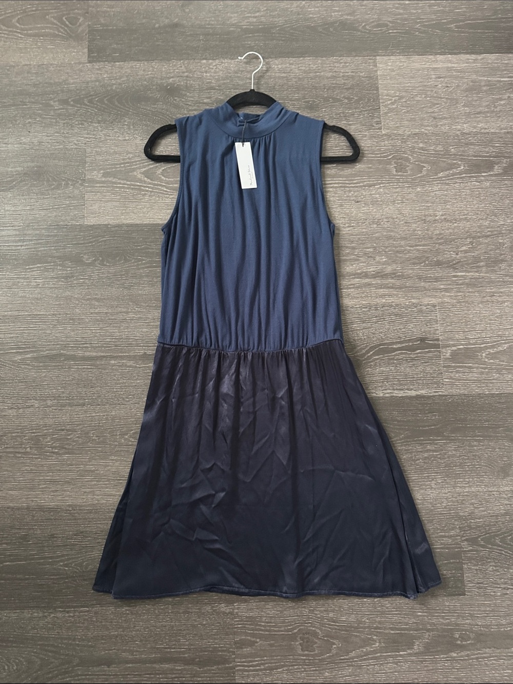 Michael Stars Sleeveless Navy Mock-Neck Two-Tone Dress